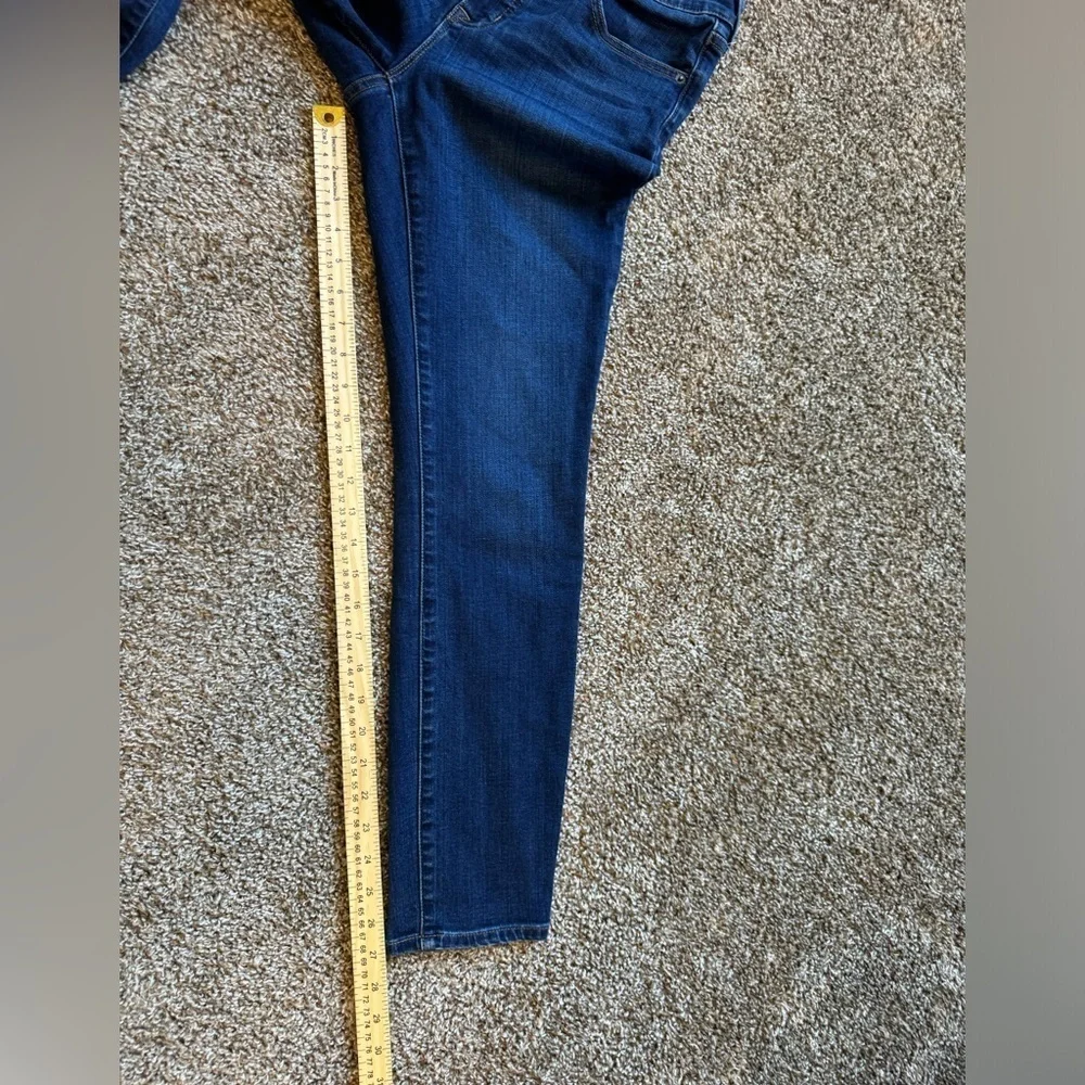 J Crew reimagined mid rise skinny size 28